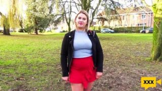 JacquieEtMichelTV 2021 01 09 Melinda –  24 years old Feels More Confident FRENCH